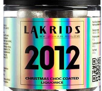 Årets Christmas edition är här. En mjuk sötlakrits överdragen med vit belgisk lyxchoklad med en twist av hallon och slutligen doppad i silverpulver (christmas choc coated liquorice). En förtrollande och...