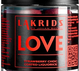 Idag fick vi en en favorit åter i lager. Love från Lakrids by Johan Bûlow som är en exklusiv lakrits som endast tillverkas till Alla hjärtans dag! En mjuk gourmetsötlakrits...